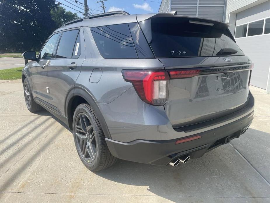 new 2025 Ford Explorer car, priced at $56,686