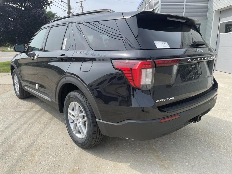 new 2025 Ford Explorer car, priced at $40,659