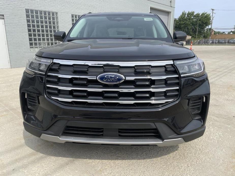 new 2025 Ford Explorer car, priced at $40,659