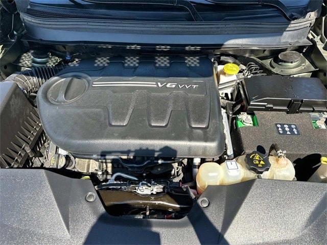 used 2019 Jeep Cherokee car, priced at $17,000