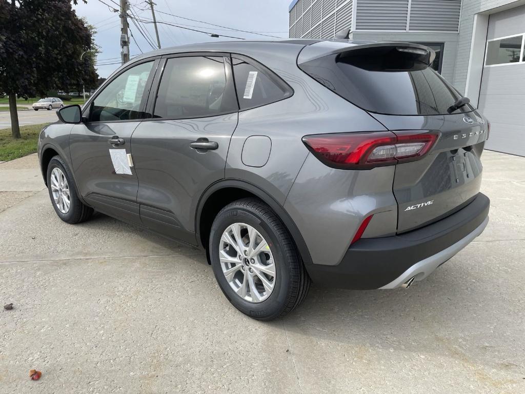 new 2025 Ford Escape car, priced at $28,243