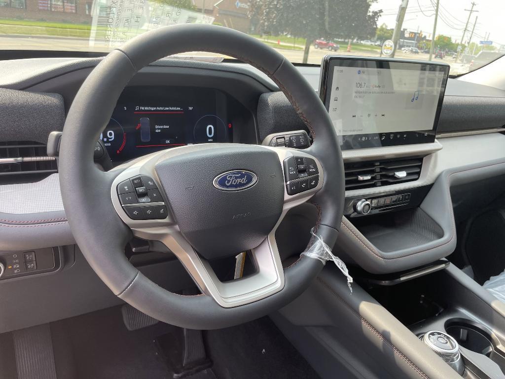 new 2025 Ford Explorer car, priced at $44,949