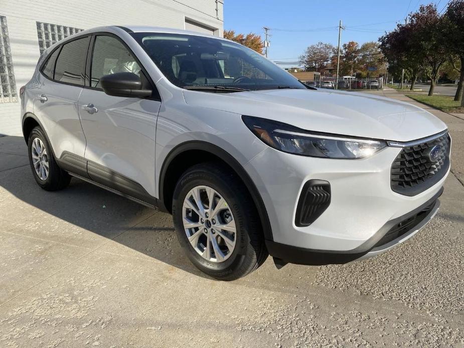 new 2025 Ford Escape car, priced at $31,848