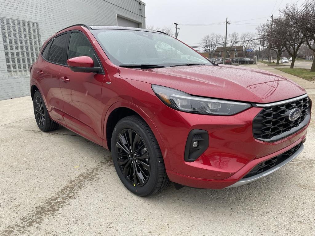 new 2025 Ford Escape car, priced at $39,975