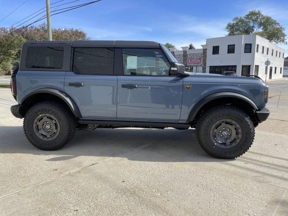 new 2024 Ford Bronco car, priced at $65,124