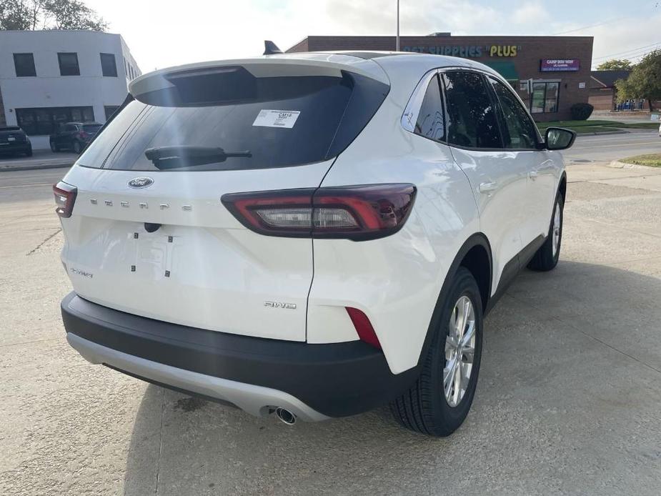 new 2024 Ford Escape car, priced at $31,233