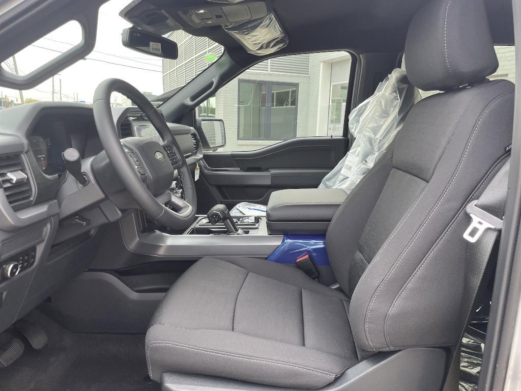 new 2025 Ford F-150 car, priced at $58,128