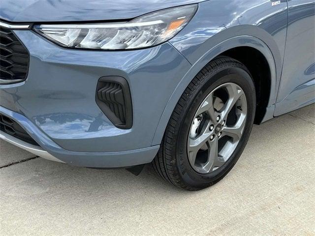 used 2023 Ford Escape car, priced at $28,000