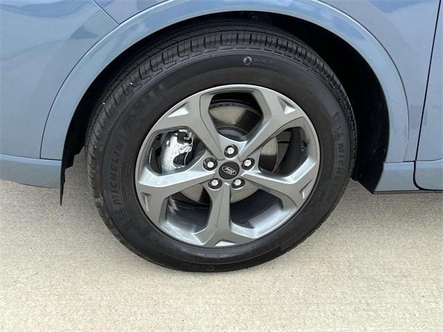 used 2023 Ford Escape car, priced at $28,000