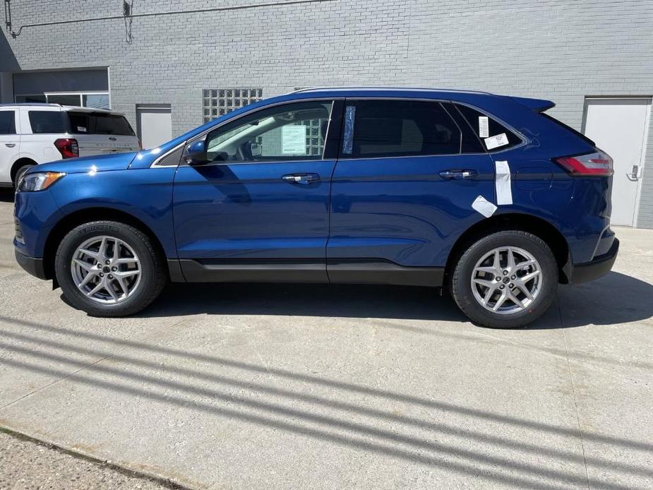 new 2024 Ford Edge car, priced at $40,239