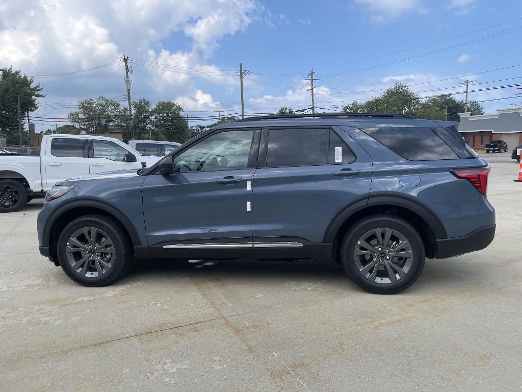 new 2025 Ford Explorer car, priced at $45,957