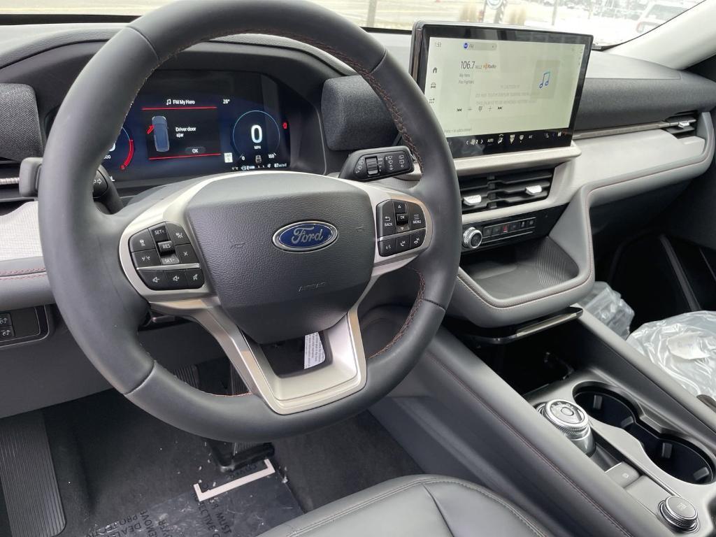 new 2025 Ford Explorer car, priced at $45,086