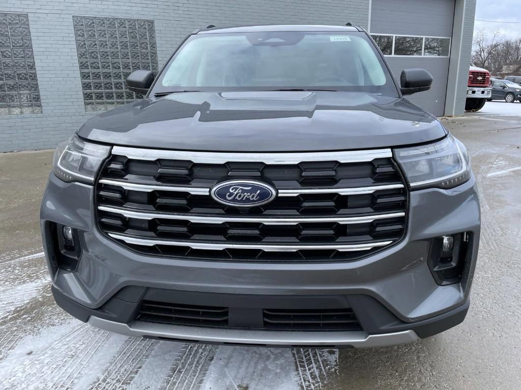 new 2025 Ford Explorer car, priced at $45,086