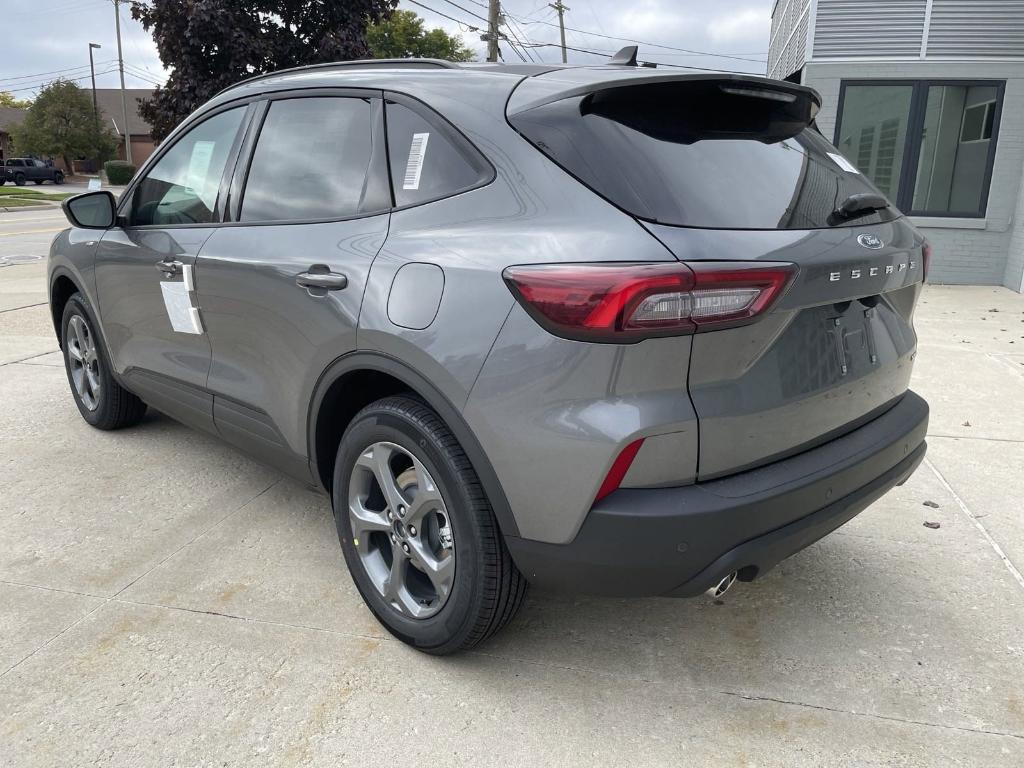 new 2025 Ford Escape car, priced at $32,706