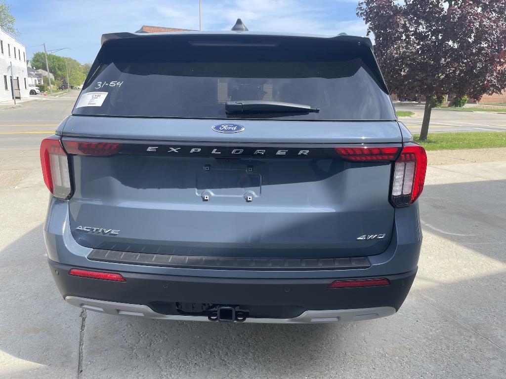 new 2025 Ford Explorer car, priced at $45,895