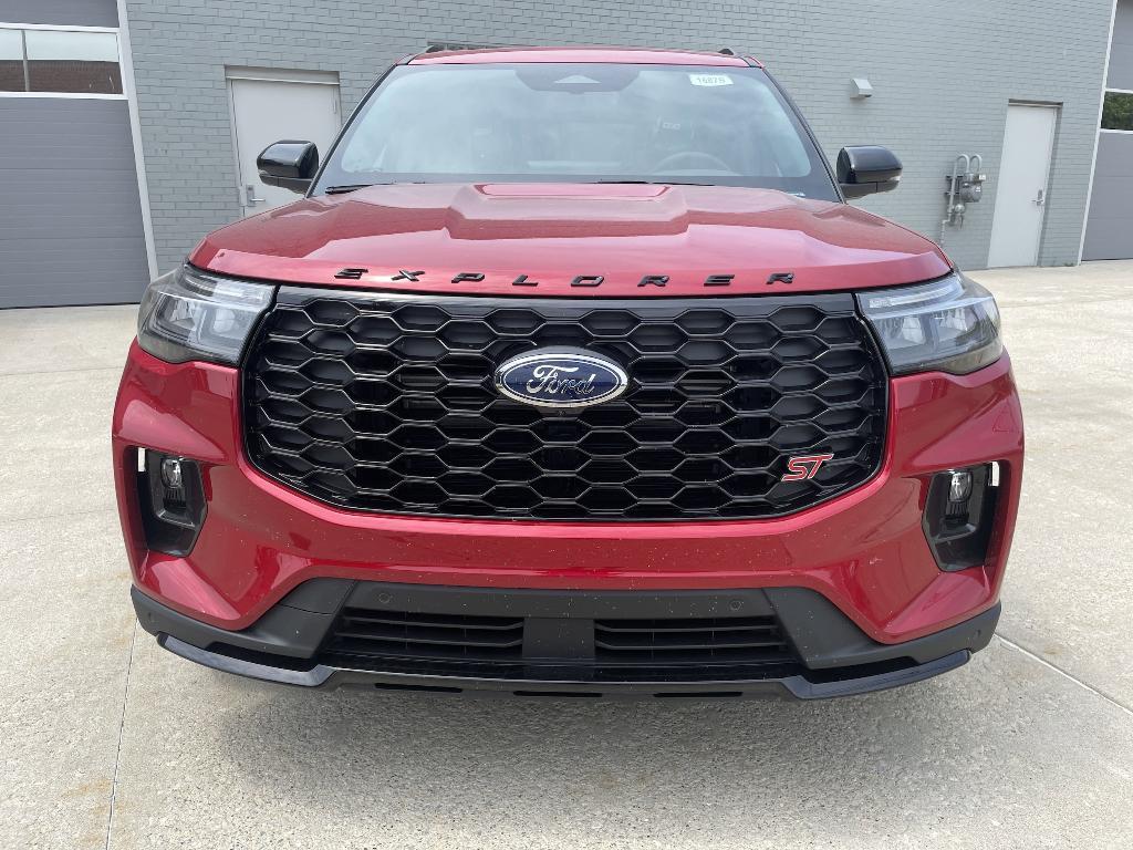 new 2025 Ford Explorer car, priced at $57,962