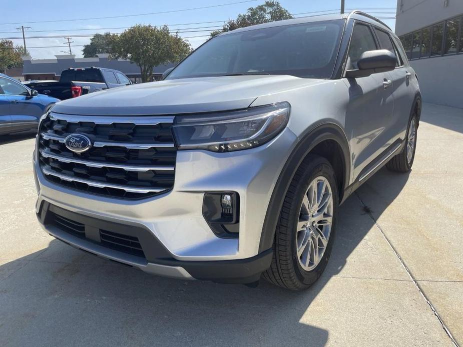 new 2025 Ford Explorer car, priced at $46,447