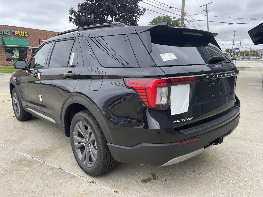 new 2025 Ford Explorer car, priced at $45,535