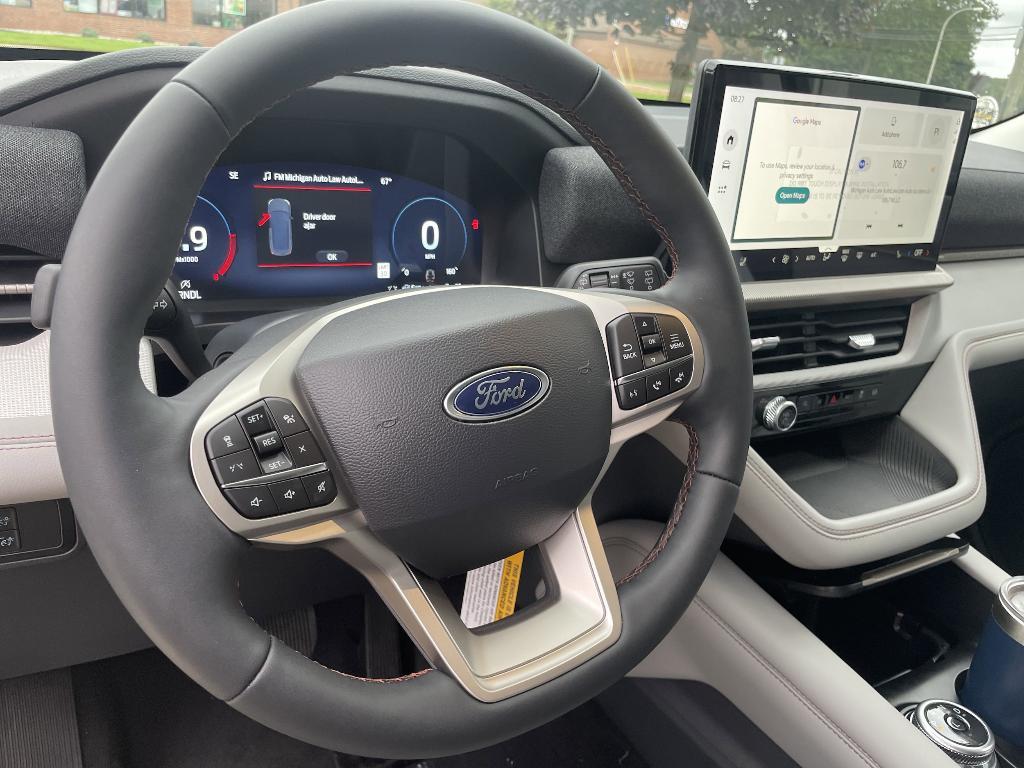 new 2025 Ford Explorer car, priced at $45,535