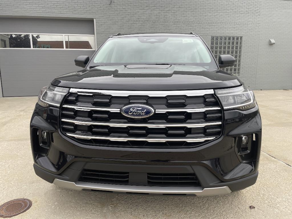 new 2025 Ford Explorer car, priced at $45,535