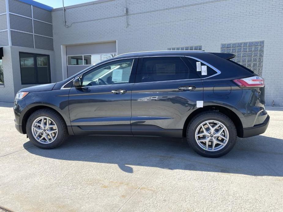 new 2024 Ford Edge car, priced at $40,683