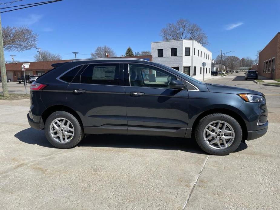 new 2024 Ford Edge car, priced at $40,683