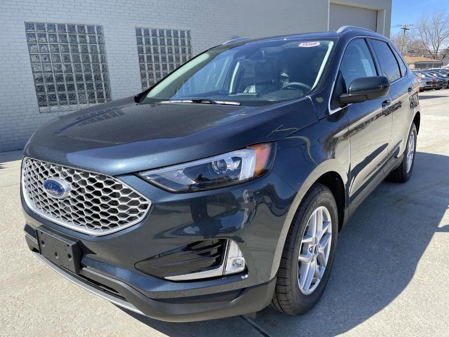 new 2024 Ford Edge car, priced at $40,683