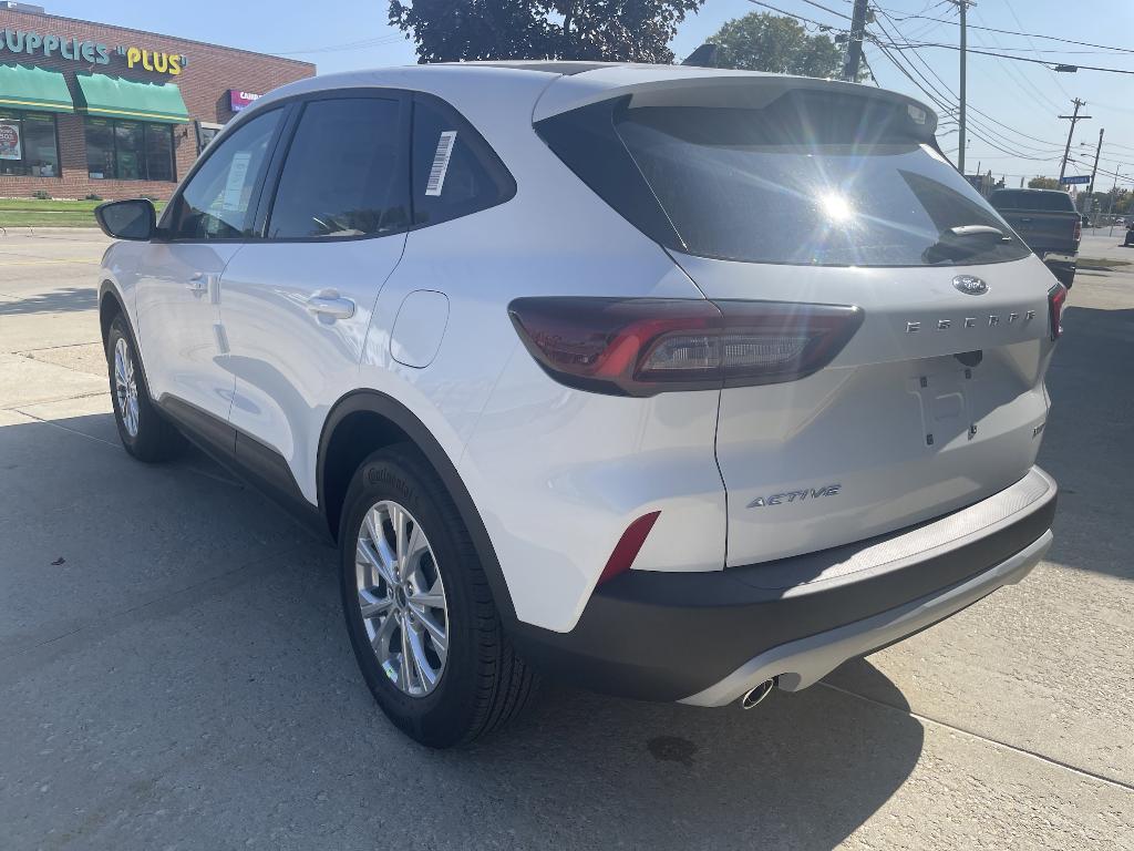 new 2025 Ford Escape car, priced at $32,354
