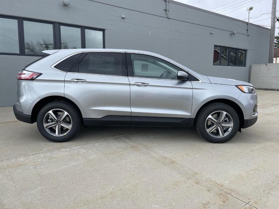 new 2024 Ford Edge car, priced at $41,876