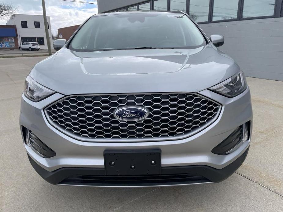 new 2024 Ford Edge car, priced at $41,876