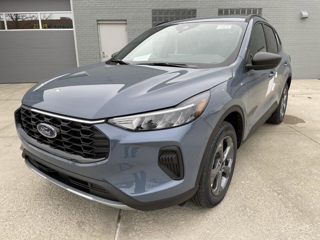 new 2025 Ford Escape car, priced at $32,939