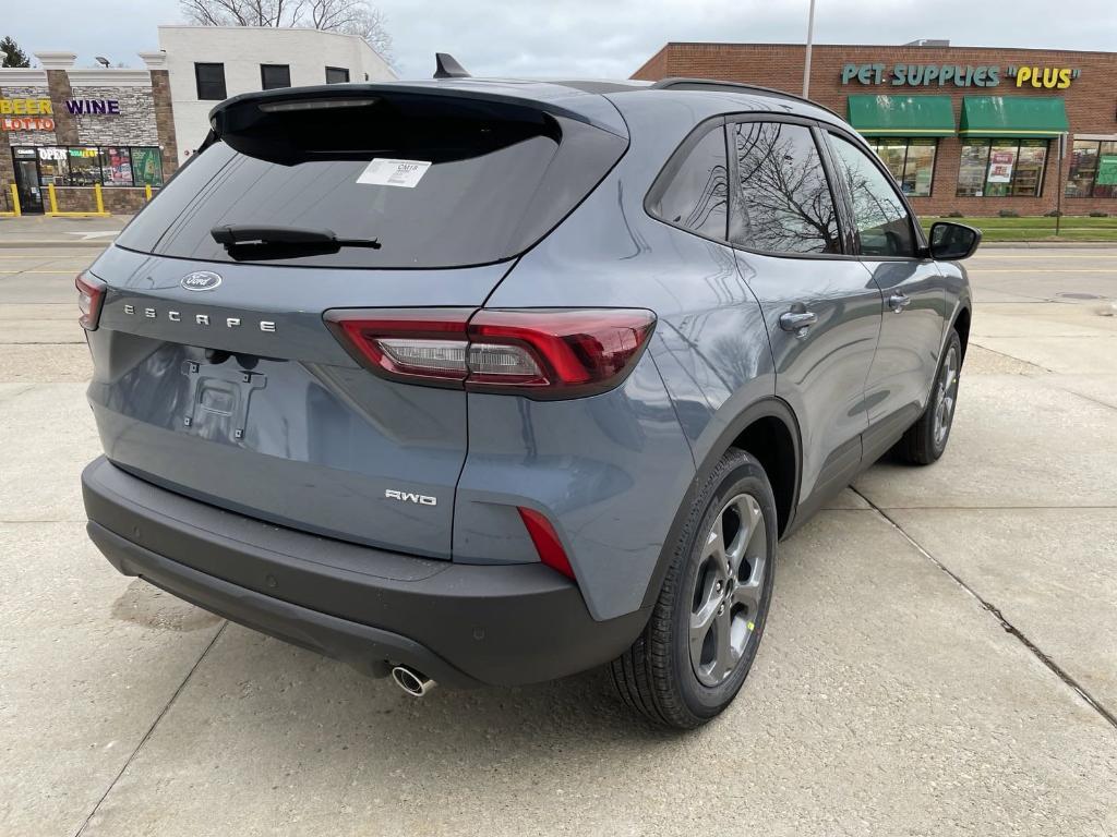 new 2025 Ford Escape car, priced at $32,939