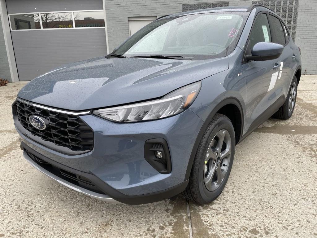 new 2025 Ford Escape car, priced at $33,149