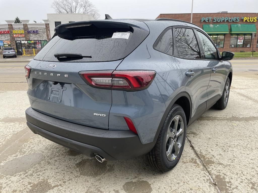 new 2025 Ford Escape car, priced at $33,149