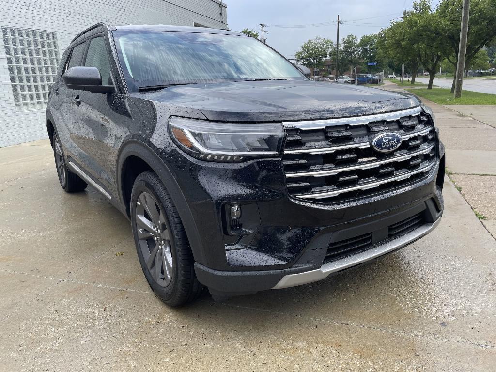 new 2025 Ford Explorer car, priced at $44,949