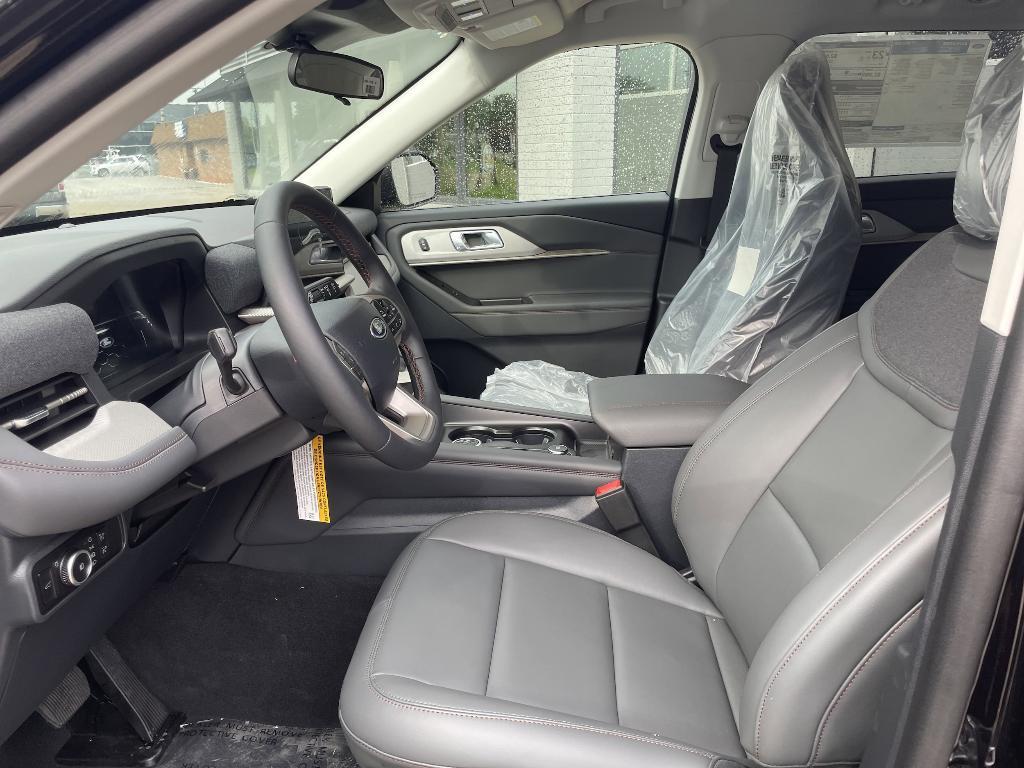 new 2025 Ford Explorer car, priced at $44,949