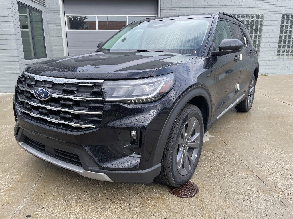 new 2025 Ford Explorer car, priced at $44,949