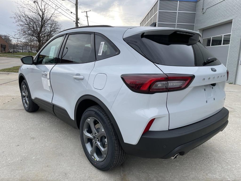 new 2025 Ford Escape car, priced at $34,370