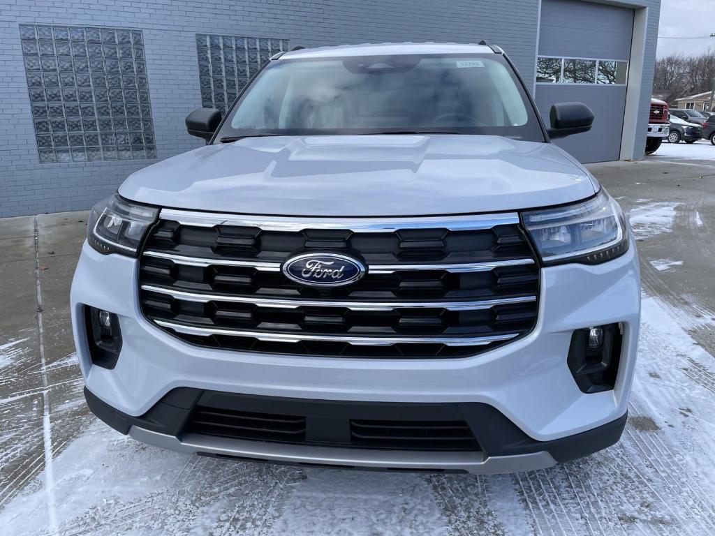 new 2025 Ford Explorer car, priced at $45,086