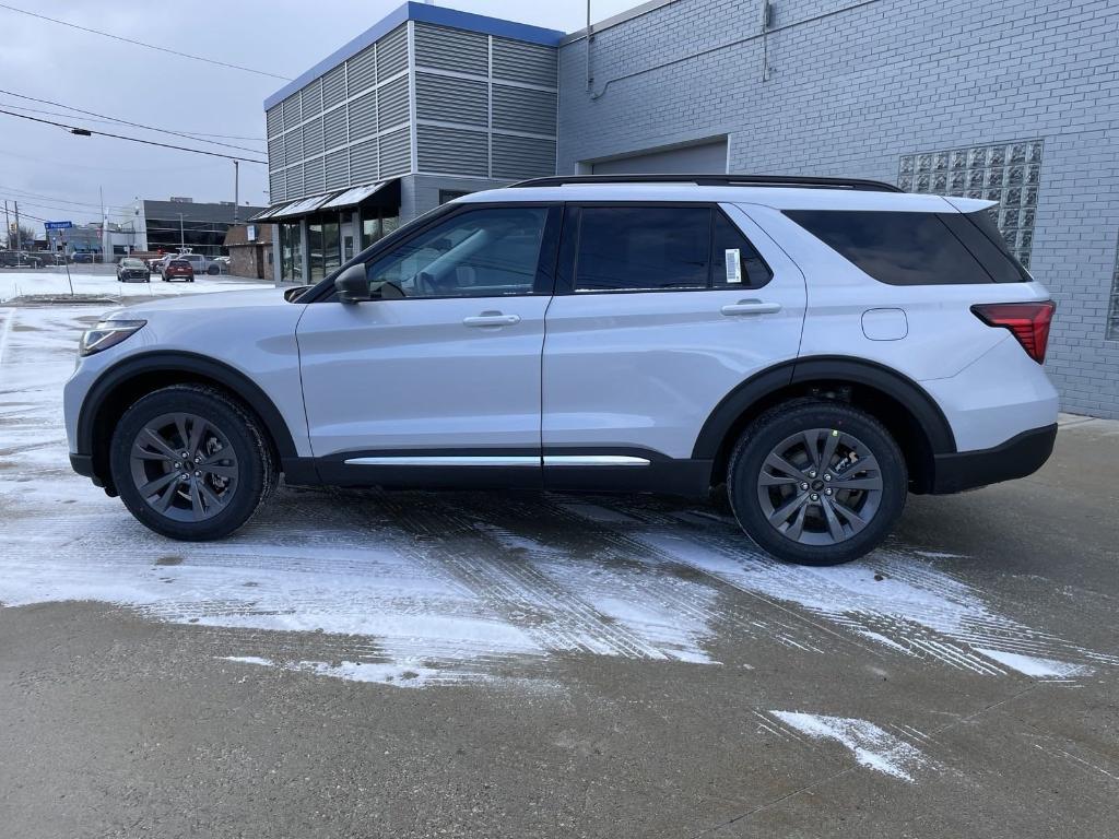 new 2025 Ford Explorer car, priced at $45,086