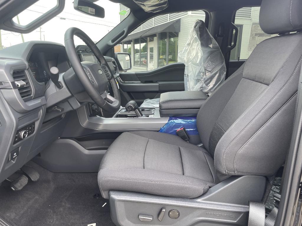 new 2025 Ford F-150 car, priced at $58,673