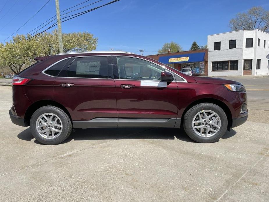 new 2024 Ford Edge car, priced at $40,683