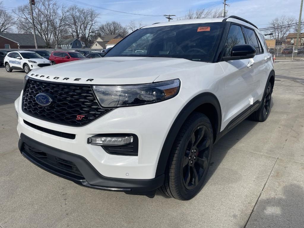 new 2023 Ford Explorer car, priced at $57,904