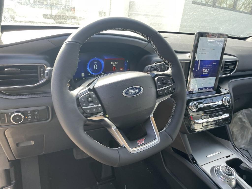 new 2023 Ford Explorer car, priced at $57,904