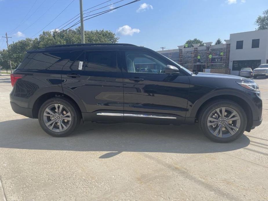 new 2025 Ford Explorer car, priced at $44,926