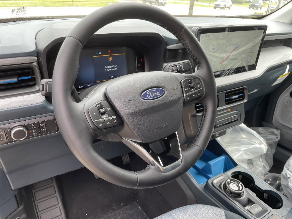 new 2025 Ford Maverick car, priced at $34,392
