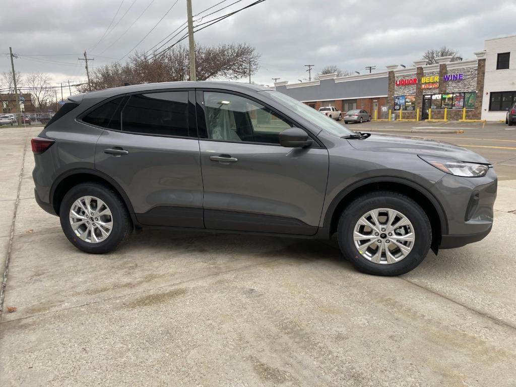 new 2025 Ford Escape car, priced at $30,654