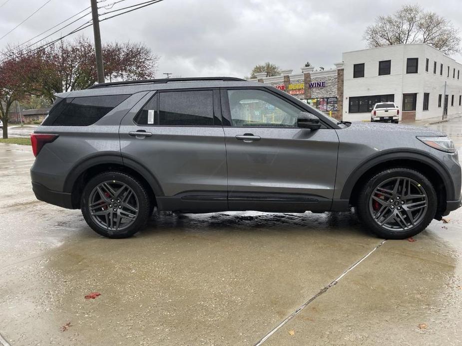 new 2025 Ford Explorer car, priced at $56,866