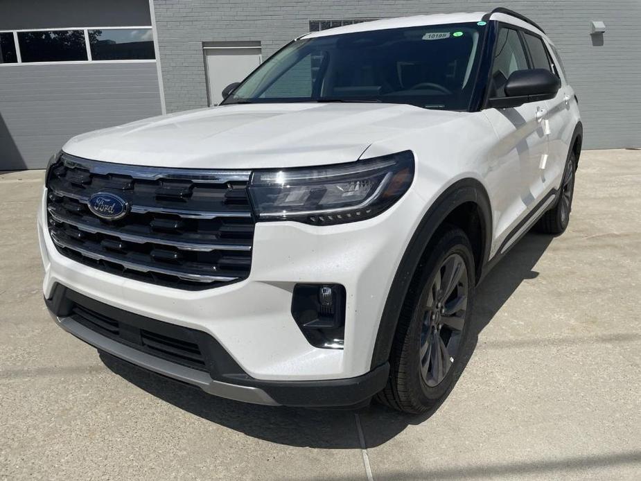 new 2025 Ford Explorer car, priced at $45,274