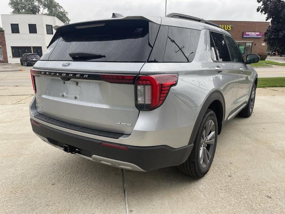 new 2025 Ford Explorer car, priced at $44,901